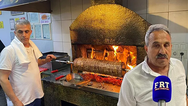 Fethiye'nin 3 kuşak dönercisi: 'Lezzetimiz zamansız, misafirimiz devamlı'