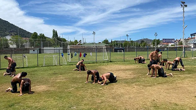 Fethiye'nin Geleceğin Başpehlivanları Kırkpınar'a Hazırlanıyor