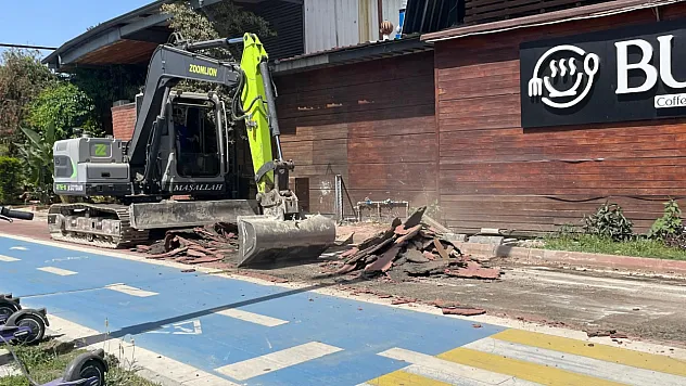 Fethiye Sahil Bandındaki koşu yolu yenileniyor