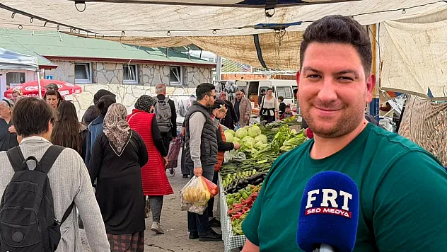 Fethiye Salı Pazarı'nda tezgahlar renklendi, yoğunluk arttı