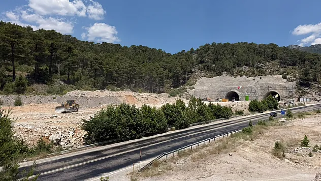 Fethiye-Seydikemer Karabel Tüneli Projesi'nde Çalışmalar Hız Kazandı