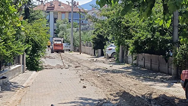 Fethiye Tuzla Mahallesi 539 Sokak'ta Fiber Altyapı Çalışmaları Devam Ediyor