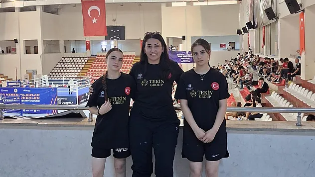 Fethiyeli boksörler Türkiye Şampiyonası'nda üst tura yükseldi