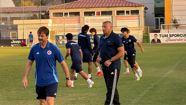 Fethiyespor'da Mustafa Ceviz takımla ilk antrenmanına çıktı