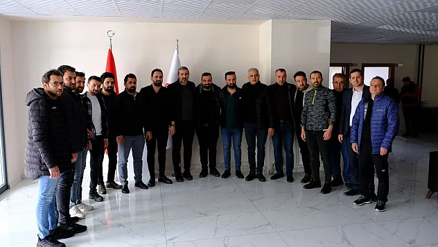 Fethiyespor'un eski teknik direktörü Ahmet Yıldırım, Erzincanspor'da