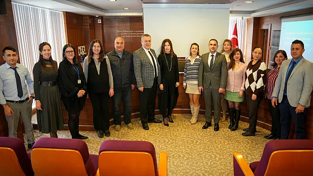 FTSO'da hızlı yemenin obeziteye etkileri anlatıldı