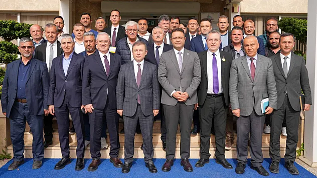 FTSO'da yaş sebze ve meyve sektörünün sorunları ele alındı