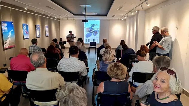 Genç Sanatçılar Ödüllerini Aldı