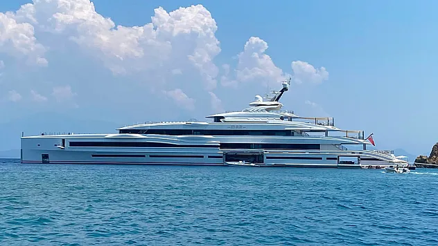 Göcek'e 107 Metrelik Dev Süperyat MAR Demirledi