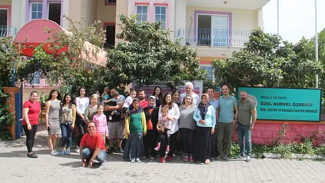 NURSEL ÖZDEMİR'DE ÖĞRENCİLERE ÖZEL DESTEK