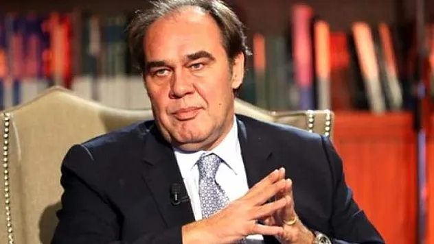 Yıldırım Demirören, Türkiye Futbol Federasyonu Başkanlığı'ndan istifa etti.