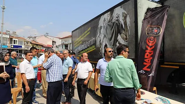 'Narkotik Eğitim Tırı' Seydikemer'de