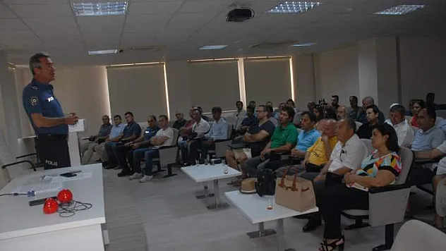 FETHİYE EMNİYETİ GÜVENLİK TOPLANTISI GERÇEKLEŞTİRDİ