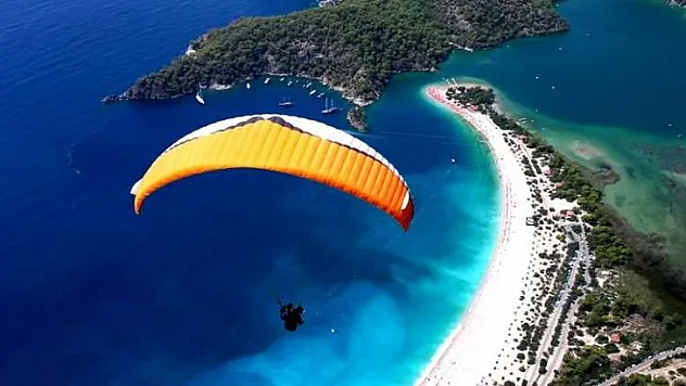 TANDEM YAMAÇ PARAŞÜTÜ PİLOTU MESLEKİ YETERLİLİĞİ SON AŞAMADA