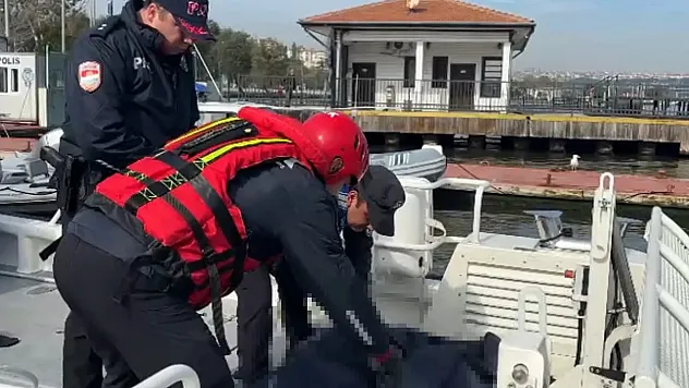 Haliç açıklarında bir kişinin cansız bedeni bulundu