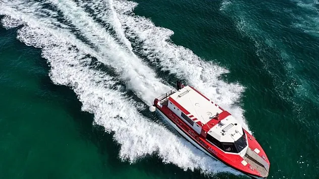 Hava ve deniz ambulanslarıyla 121 bin 832 vatandaşa sağlık hizmeti sunuldu