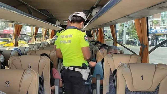 İçişleri Bakanlığı 81 il valiliğine 'Şehirlerarası Otobüslerde HES Kodu Zorunluluğu' konulu genelge gönderdi