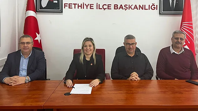 İkinci dönem başlarken, CHP Fethiye'den eğitim ve bayrak vurgusu
