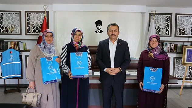 'İlk Orucum, İlk Hatıram' kompozisyonu tamamlandı