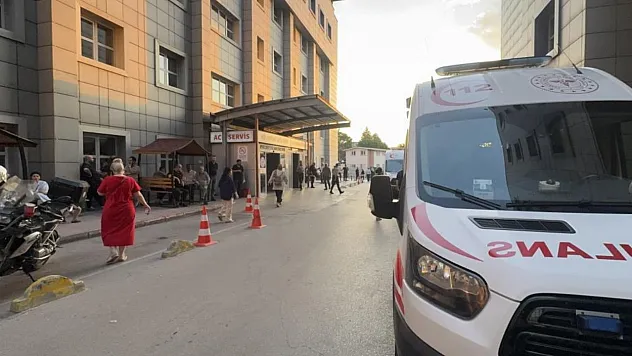 İş yerine gelen şüpheli, tartıştığı kişiyi ayağından vurdu