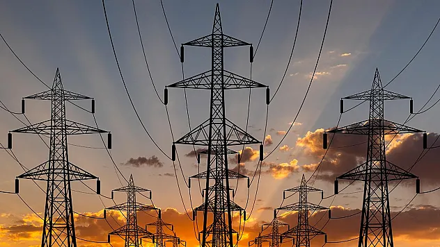 İşçi akıma kapılarak hayatını kaybetti