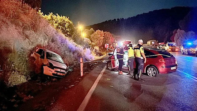 Isparta-Antalya Karayolu'nda Zincirleme Kaza: 4 Ölü, 11 Yaralı