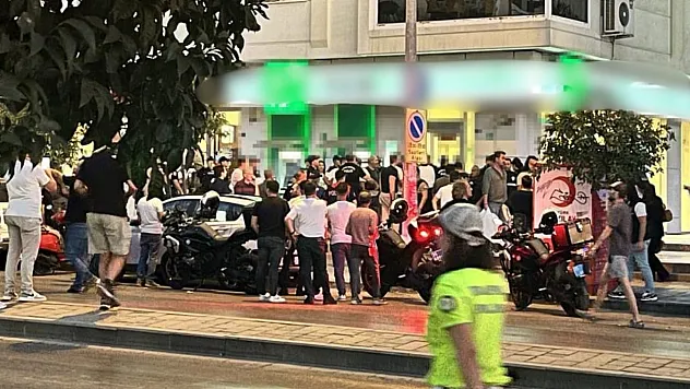 İzmir'de bankadaki rehine krizinde 5 çalışan kurtarıldı, şüpheli gözaltında