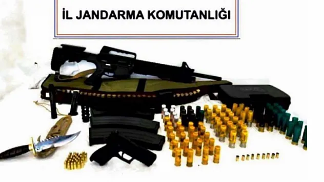 Jandarmadan ruhsatsız silah baskını