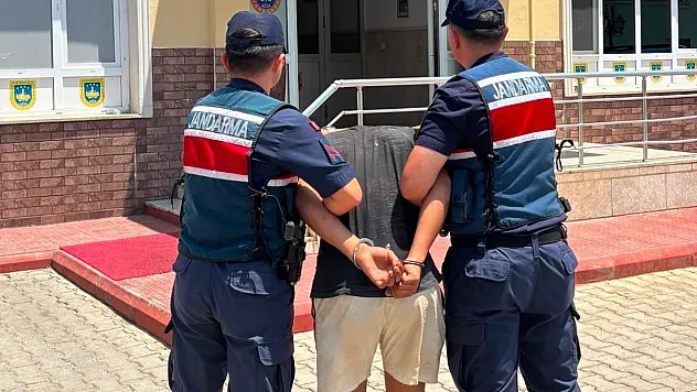 'jandarmayım' deyip hesap ödemeden ayrılan şüpheliye operasyon