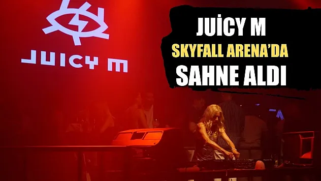Juicy M, Skyfall Arena'da Sahne Aldı