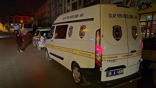 Kalp krizi geçiren şahıs ambulansta hayatını kaybetti