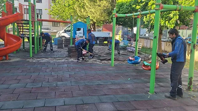 Kamu Kurum ve Kuruluşlarına Büyükşehir'den Peyzaj Desteği