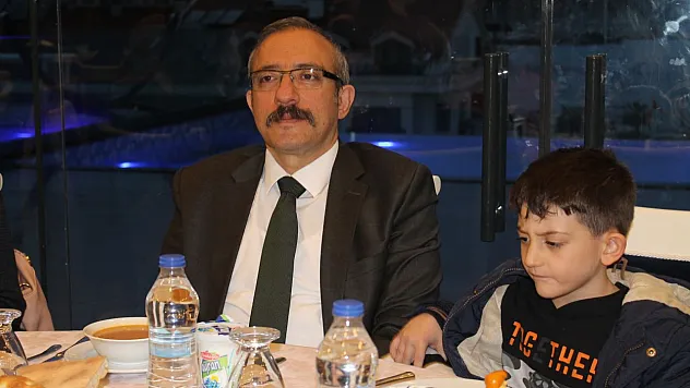 Karaman, 'Beraberliğimiz daim olduğu sürece, bu zor günleri aşacağız'