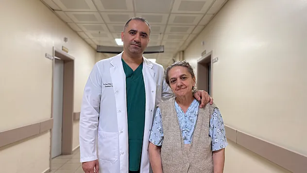 Karnındaki devasa şişlik 22 kiloluk tümör çıktı: 'Kabızlık diye düşündüm' dedi