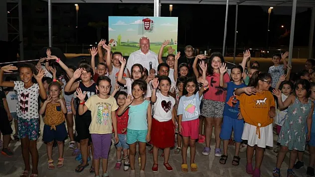 Karya ve Dostları oyunu 10 mahallede sahnelendi