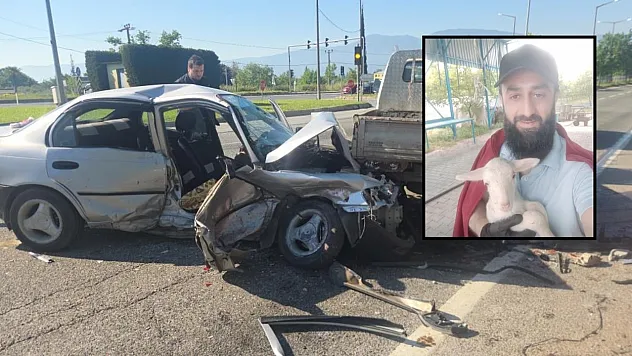 Kavşakta 4 araç birbirine girdi: 1 ölü 4 yaralı