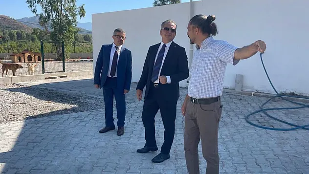 Kaymakam Akkaya ve Başkan Uysal Hayvan Bakımevi'ni Ziyaret Etti