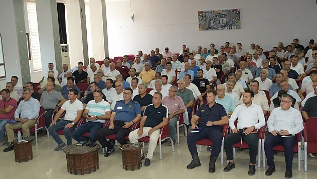 Kaymakam Böke Muhtarlar ile Bir Araya Geldi