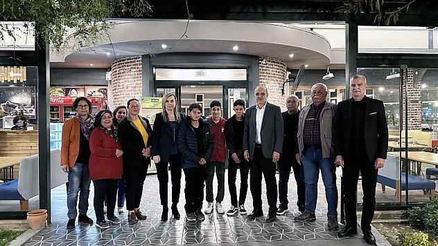 koruyucu aileler ile iftarda bir araya geldi