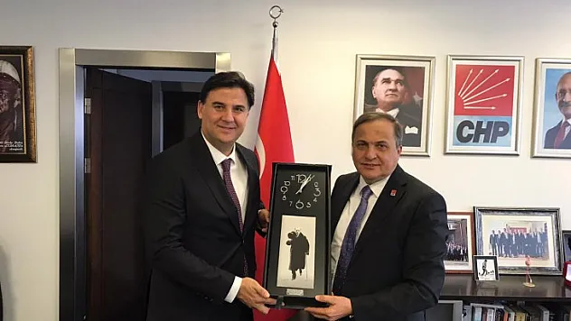 Kılıçdaroğlu ve Torun'dan Karaca'ya Sıcak Karşılama