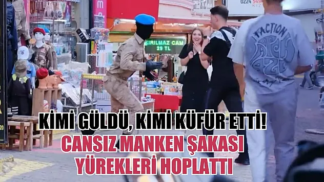 Kimi güldü, kimi küfür etti! Cansız manken şakası yürekleri hoplattı