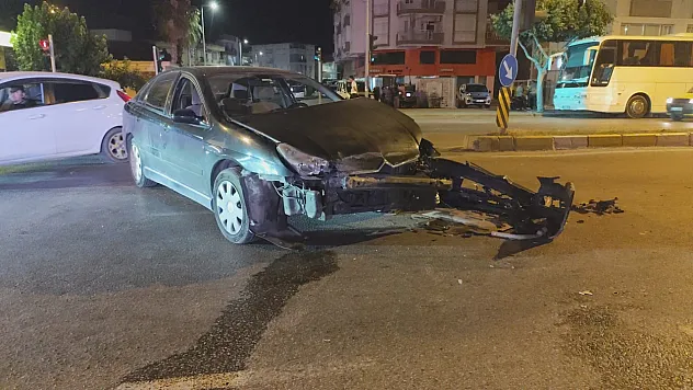 Kırmızı ışık ihlali yapıp kazaya neden oldu: 82 bin 719 TL ceza yedi