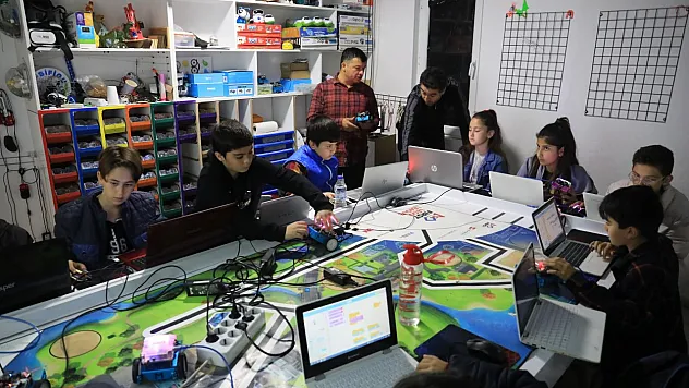 Kodlama, sanat ve bilim eğitimleri başladı