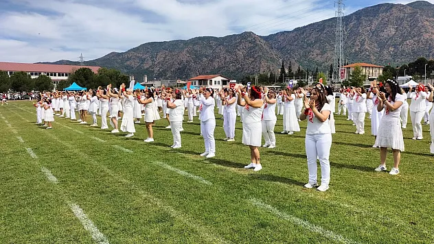 Köyceğiz'de 19 Mayıs coşkusu yaşandı