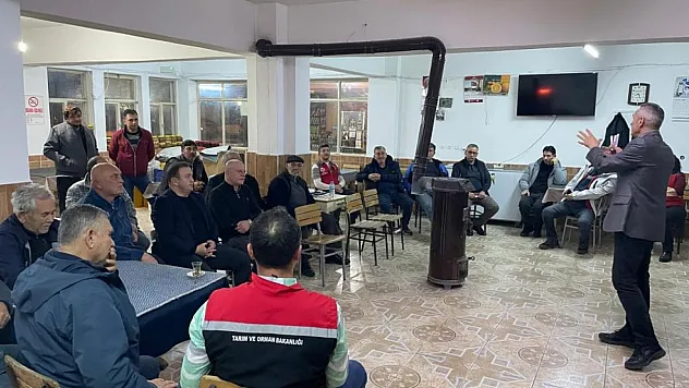 Köyceğiz'de 'çiftçi tarla okulu' eğitimi gerçekleştirildi