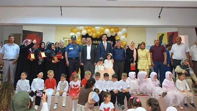 Köyceğiz'de Kur'an kurslarının minik öğrencileri duygulandırdı