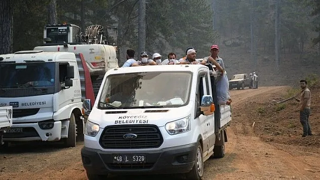 Köyceğiz'de tedbir amaçlı mahallelerin tahliyelerine devam ediliyor