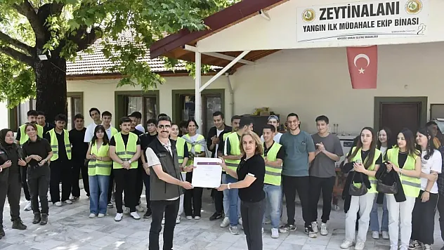 Köyceğiz'de Yüksekokul öğrencileri sahada uygulama yaptı