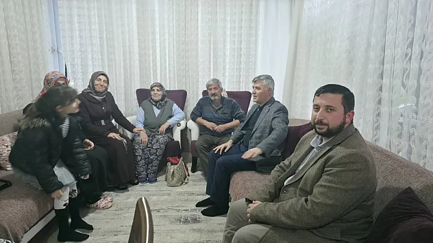 Köyceğiz İlçe Müftüsü Karagöz, Şehit Uysal'ın ailesiyle iftarda buluştu