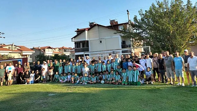 Köyceğiz Muğlaspor Futbol Okulu törenle açıldı